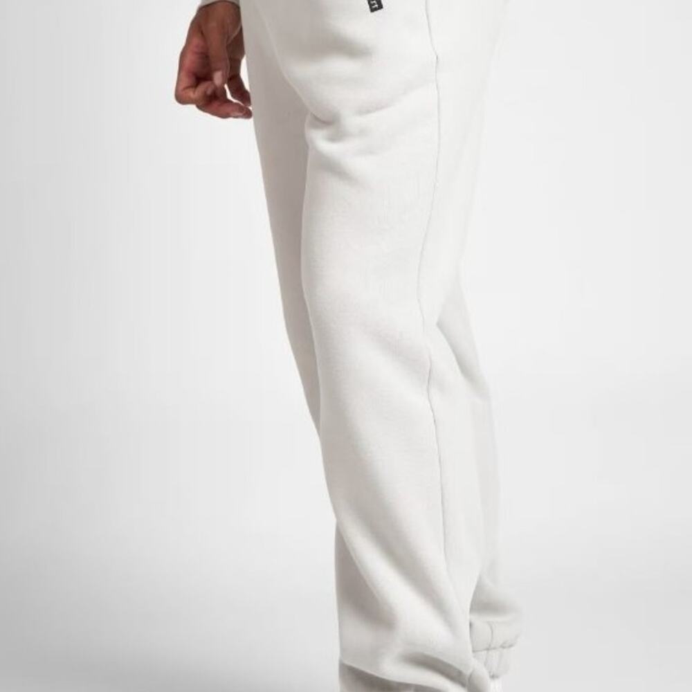 Comfrt the standard sweats fog size Med NEW